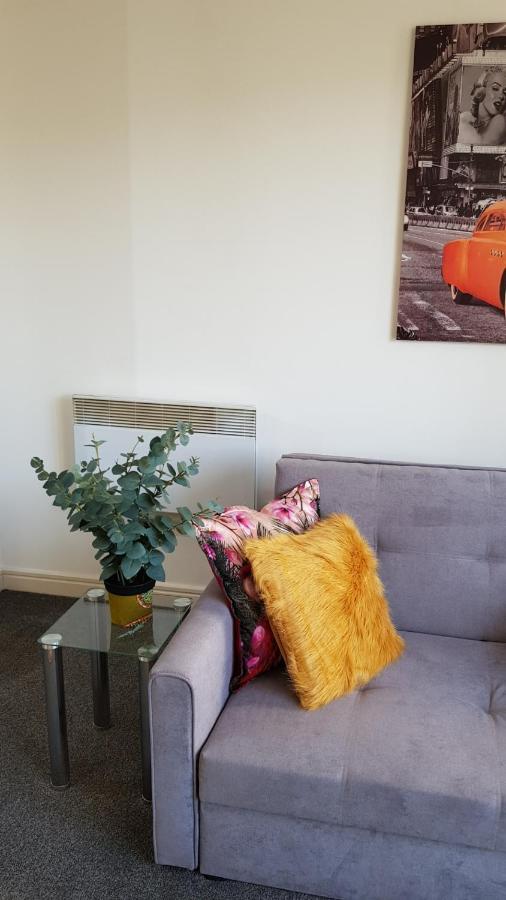 City Centre 1 Bed Apartment With Free On Site Parking With Cctv By Lets Relocations Μπέρμιγχαμ Εξωτερικό φωτογραφία